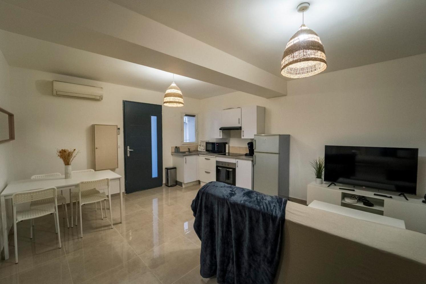 Appartement Des Carmes นีมส์ ภายนอก รูปภาพ